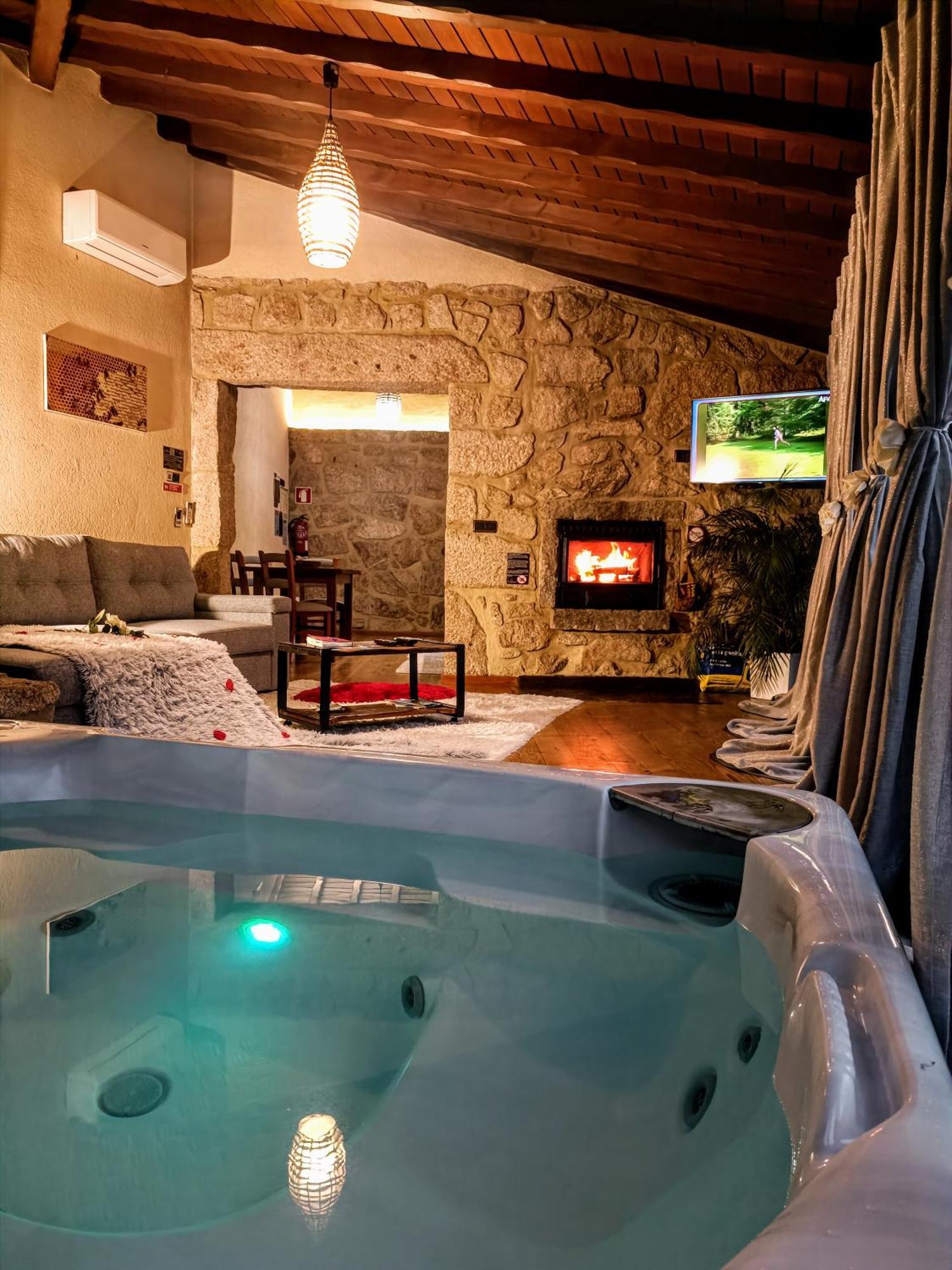 Отель Casa Favo De Mel - Jacuzzi Privado & Lareira - Piscina Аркуш-ди-Валдевеш Экстерьер фото