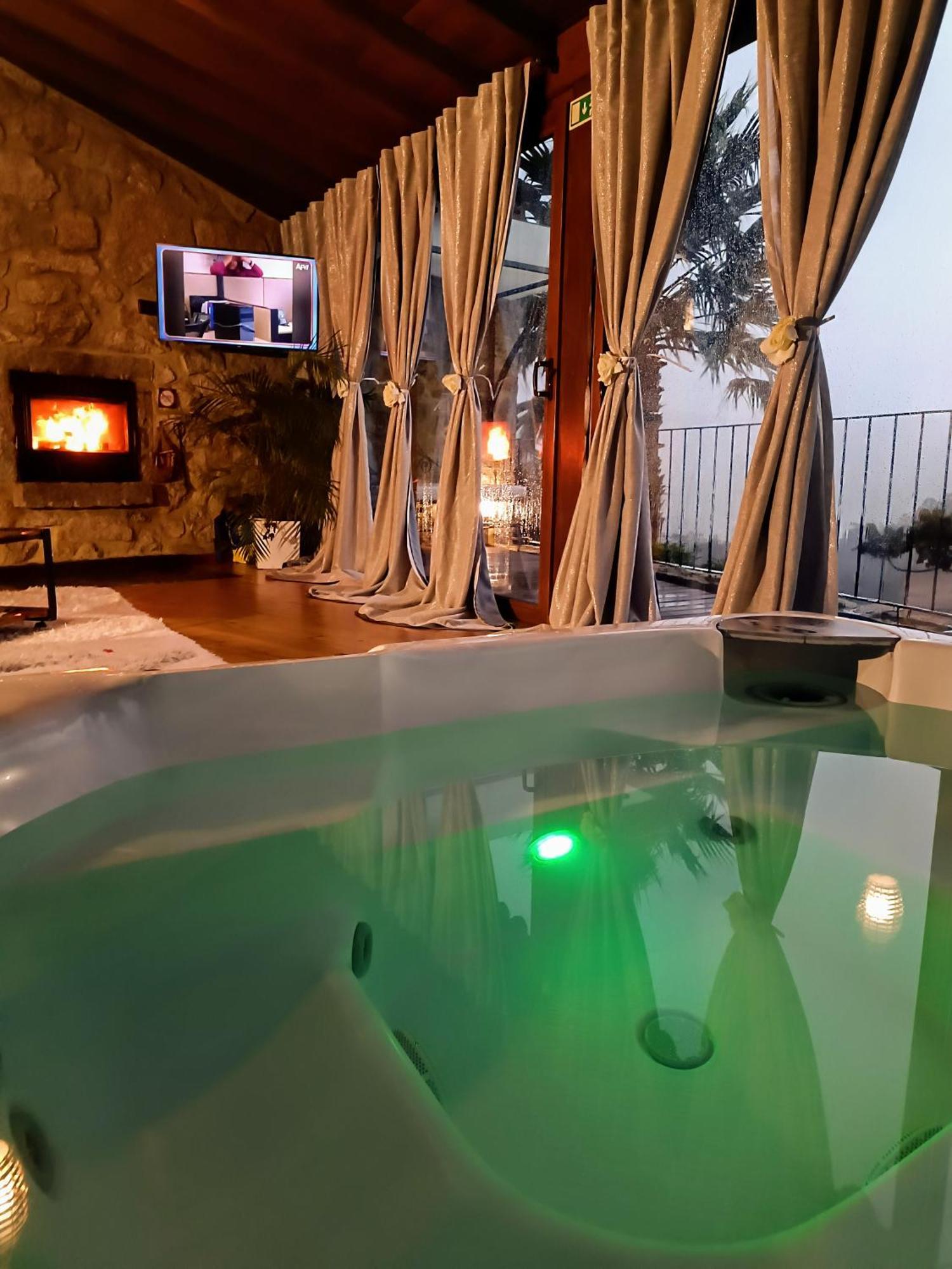 Отель Casa Favo De Mel - Jacuzzi Privado & Lareira - Piscina Аркуш-ди-Валдевеш Экстерьер фото