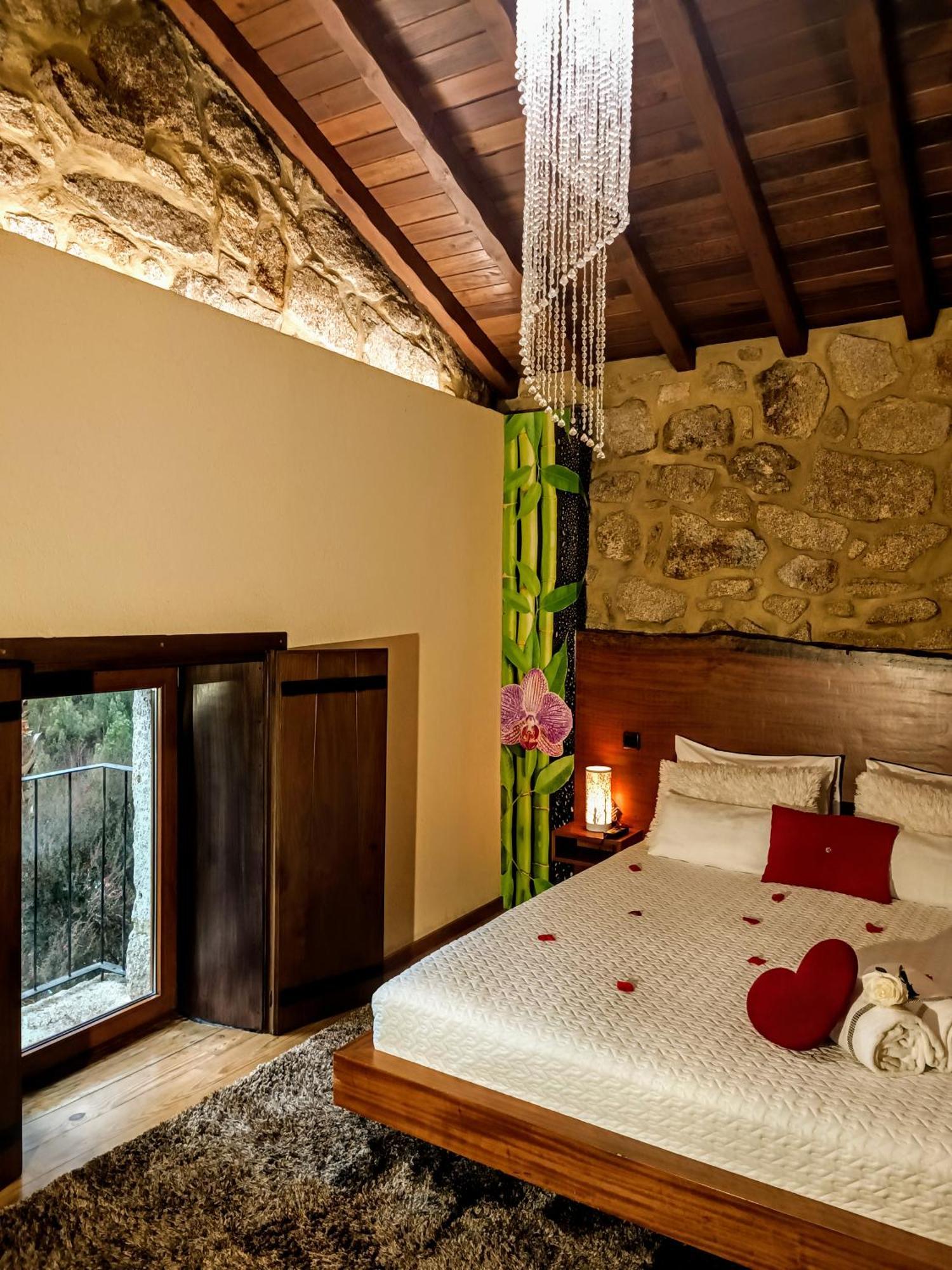 Отель Casa Favo De Mel - Jacuzzi Privado & Lareira - Piscina Аркуш-ди-Валдевеш Экстерьер фото