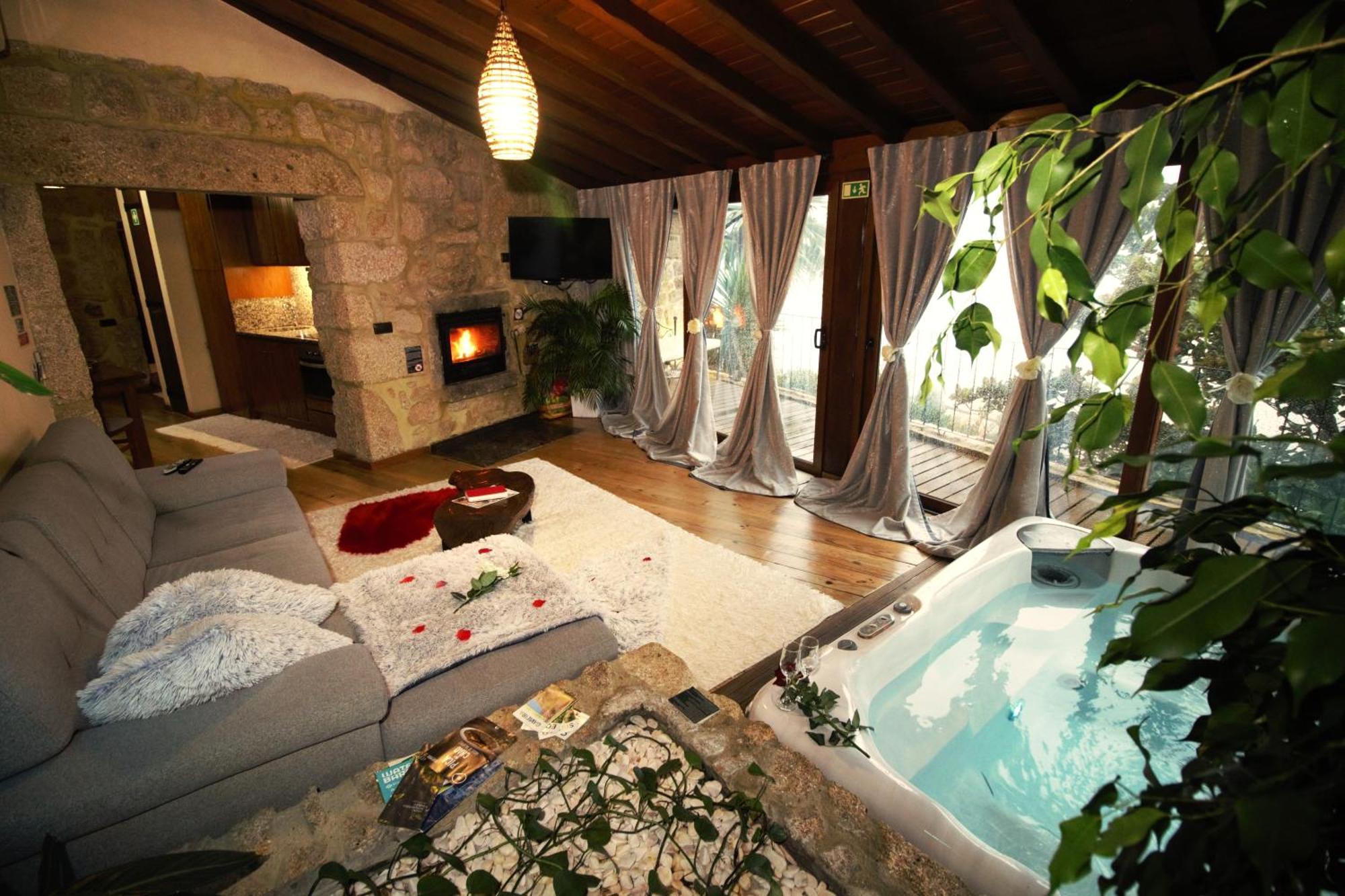 Отель Casa Favo De Mel - Jacuzzi Privado & Lareira - Piscina Аркуш-ди-Валдевеш Экстерьер фото