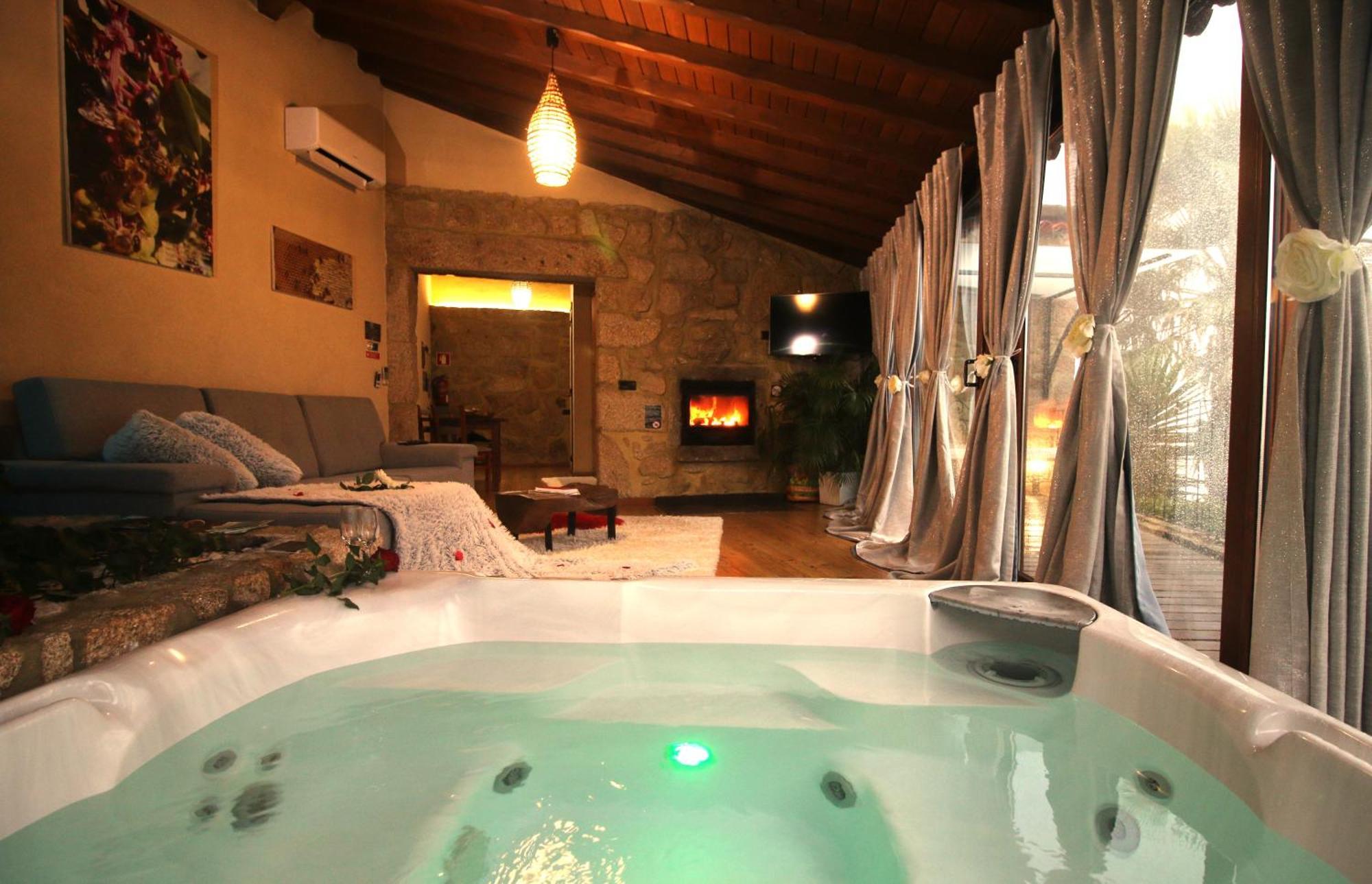 Отель Casa Favo De Mel - Jacuzzi Privado & Lareira - Piscina Аркуш-ди-Валдевеш Экстерьер фото